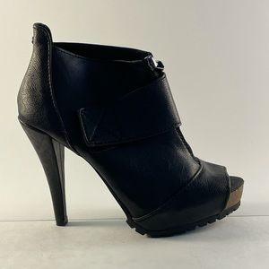 Women’s Black Vera Wang Heeled Boots